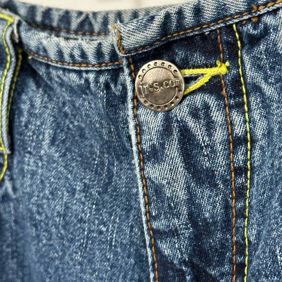 Y2K buckle back Flare Jeans Women’s size 4 Low Rise Denim - Picture 5 of 7